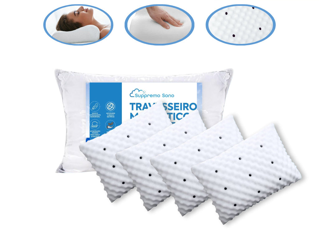 Conjunto com quatro travesseiros de espuma perfilada alta e embalagem ao fundo